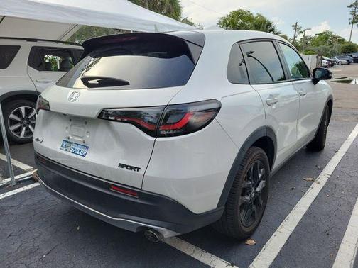 Platinum White Pearl 2023 Honda HR-V Sport