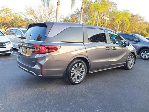 2025 Honda Odyssey Touring