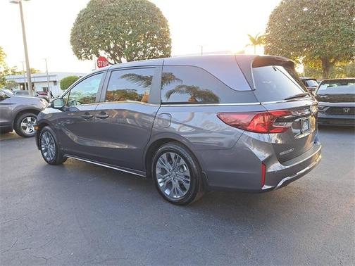 2025 Honda Odyssey Touring