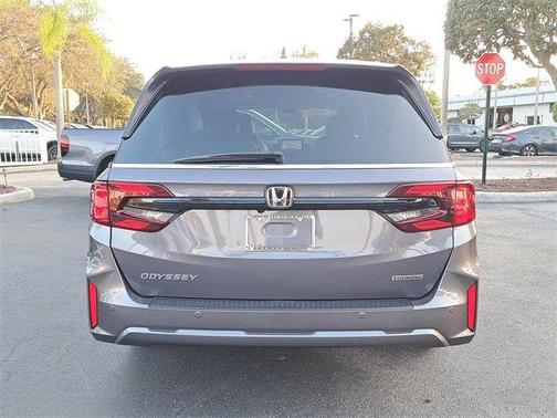 2025 Honda Odyssey Touring
