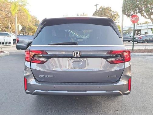 2025 Honda Odyssey Touring