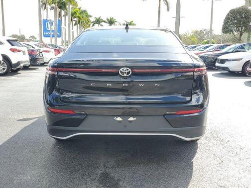 2023 Toyota Crown Limited