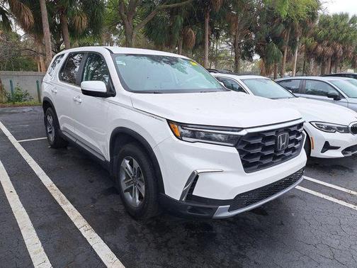 2023 Honda Pilot EX-L 7-Passenger
