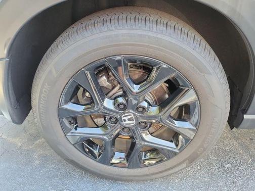 Crystal Black Pearl 2025 Honda HR-V Sport