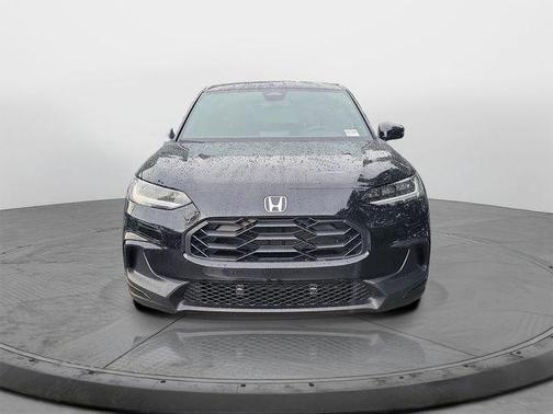 Crystal Black Pearl 2025 Honda HR-V Sport