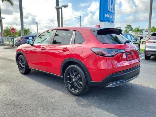 Milano Red 2024 Honda HR-V Sport