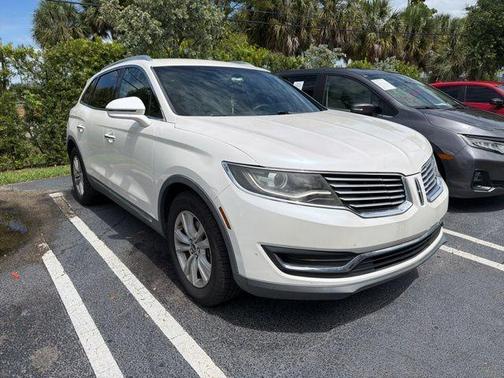White Platinum Clearcoat Metallic 2016 Lincoln MKX Premiere