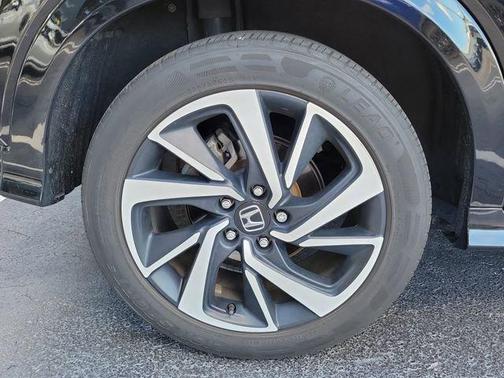 Crystal Black Pearl 2019 Honda HR-V Sport