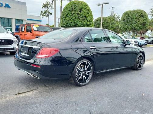 Obsidian Black Metallic 2018 Mercedes-Benz AMG E 43 Base 4MATIC