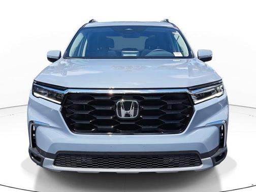 2025 Honda Pilot Touring+