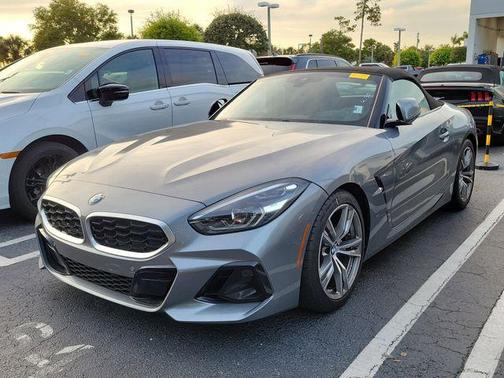 Gray Metallic 2025 BMW Z4 sDrive30i