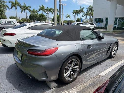 Gray Metallic 2025 BMW Z4 sDrive30i