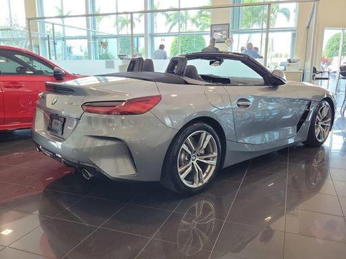 Gray Metallic 2025 BMW Z4 sDrive30i