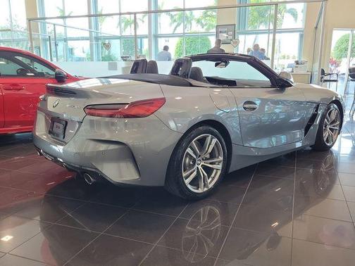 Gray Metallic 2025 BMW Z4 sDrive30i