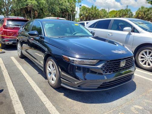 Crystal Black Pearl 2023 Honda Accord LX