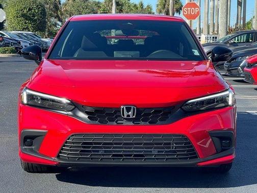 Photo 3 of 29 of 2023 Honda Civic Sport