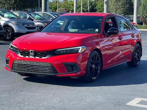 Photo 5 of 29 of 2023 Honda Civic Sport