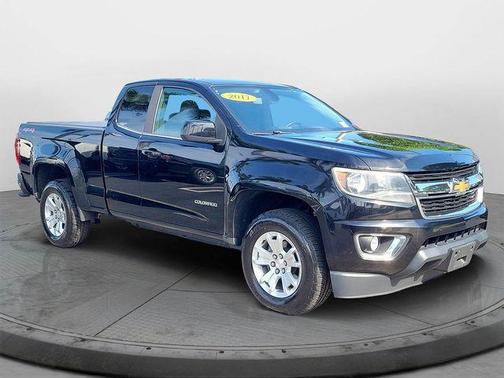 Black 2017 Chevrolet Colorado LT