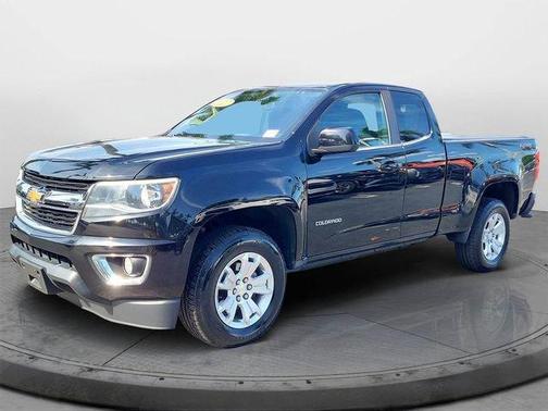 Black 2017 Chevrolet Colorado LT