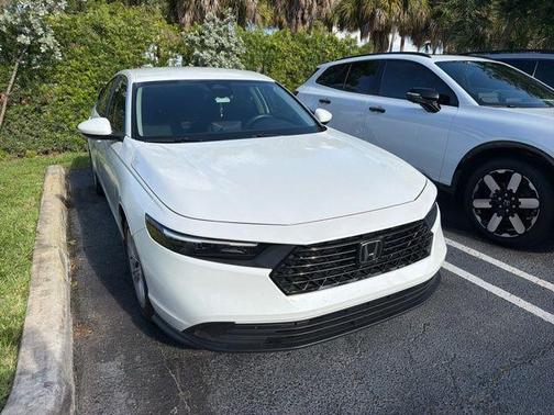 Platinum White Pearl 2025 Honda Accord LX