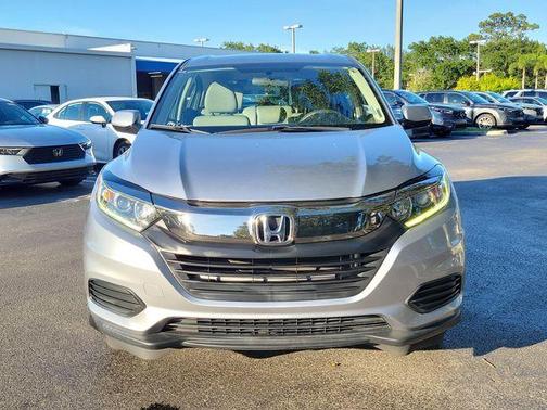 Lunar Silver Metallic 2021 Honda HR-V LX