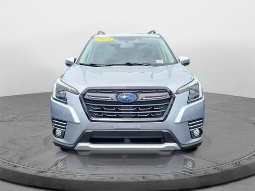 Ice Silver Metallic 2023 Subaru Forester Touring