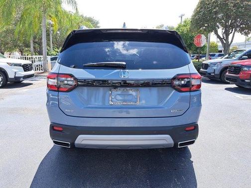 2025 Honda Pilot Touring+