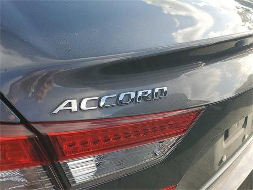 2019 Honda Accord Touring 2.0T