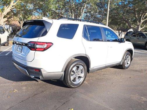 Platinum White Pearl 2026 Honda Pilot EX-L