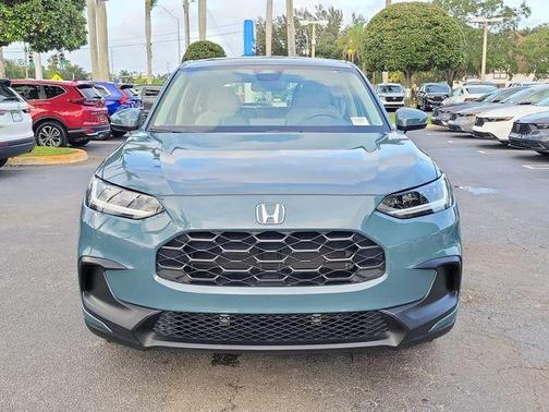 Pearl 2024 Honda HR-V LX