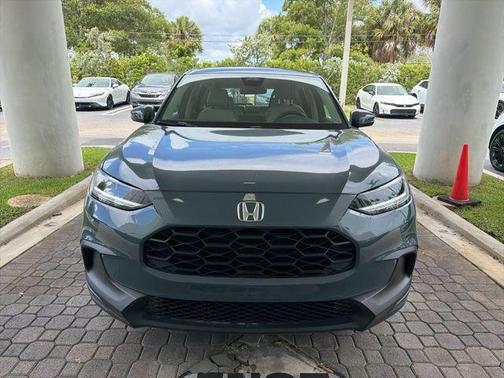 Pearl 2024 Honda HR-V LX