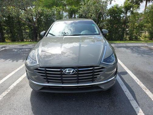 Hampton Gray 2020 Hyundai SONATA SE