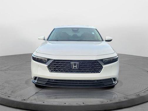 Platinum White Pearl 2023 Honda Accord Hybrid Touring
