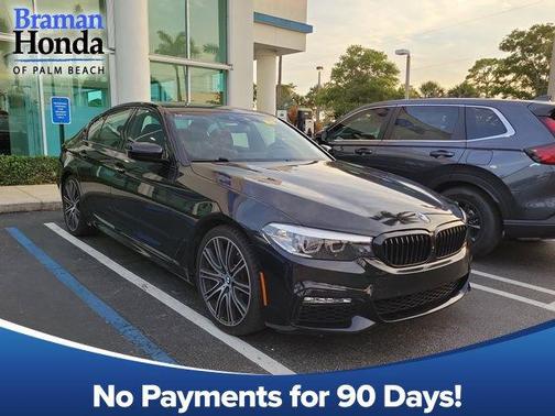Black Sapphire Metallic 2018 BMW 540 i
