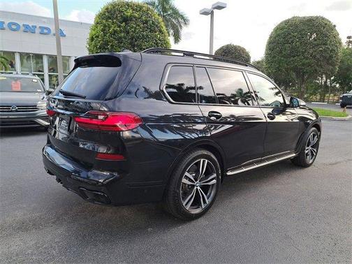 2022 BMW X7 xDrive40i