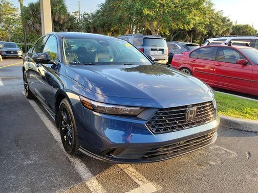 Canyon 2025 Honda Accord SE