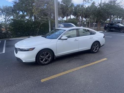 2023 Honda Accord EX