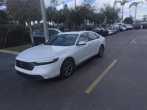 2023 Honda Accord EX