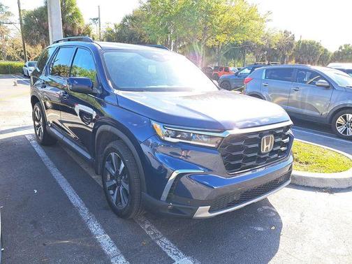 2025 Honda Pilot Touring