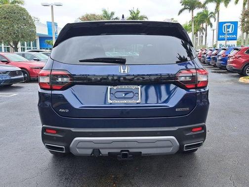2025 Honda Pilot Touring