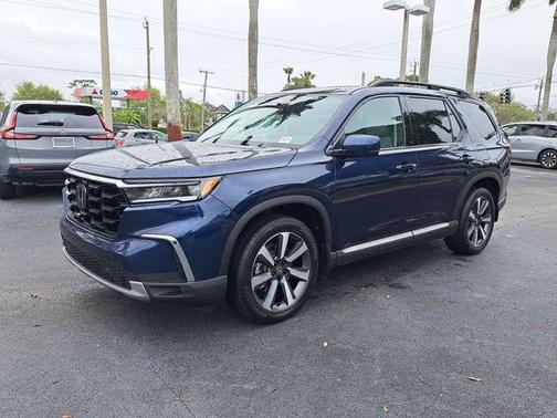 2025 Honda Pilot Touring