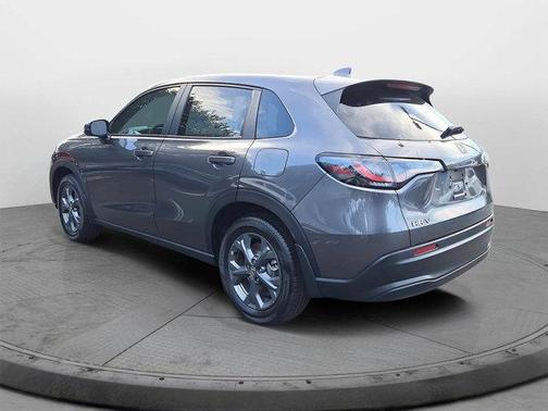 Modern Steel Metallic 2026 Honda HR-V LX