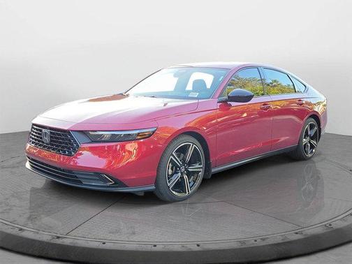 Radiant Red Metallic 2026 Honda Accord SE