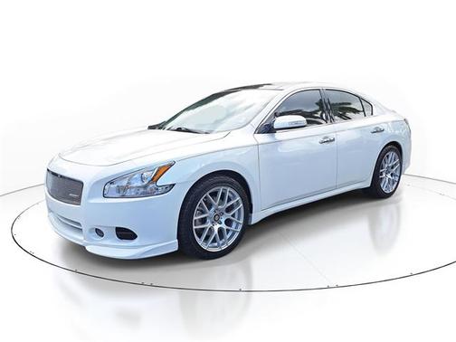 2014 Nissan Maxima SV