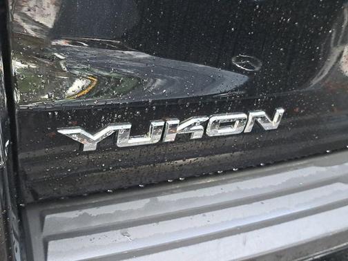 2020 GMC Yukon SLT Standard Edition