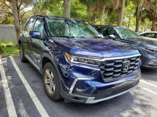 Obsidian Blue Pearl 2024 Honda Pilot EX-L 7-Passenger