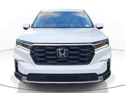 2023 Honda Pilot EX-L 8-Passenger