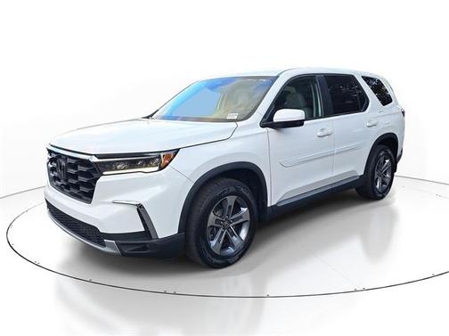 2023 Honda Pilot EX-L 8-Passenger