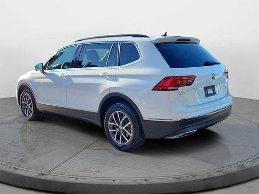 Pure White 2020 Volkswagen Tiguan 2.0T SE