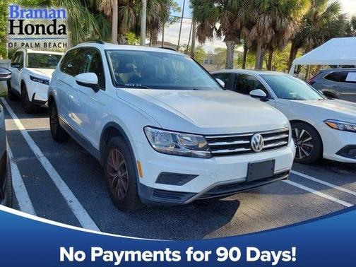 Pure White 2020 Volkswagen Tiguan 2.0T SE